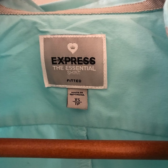 Express Blouse - Picture 4 of 4